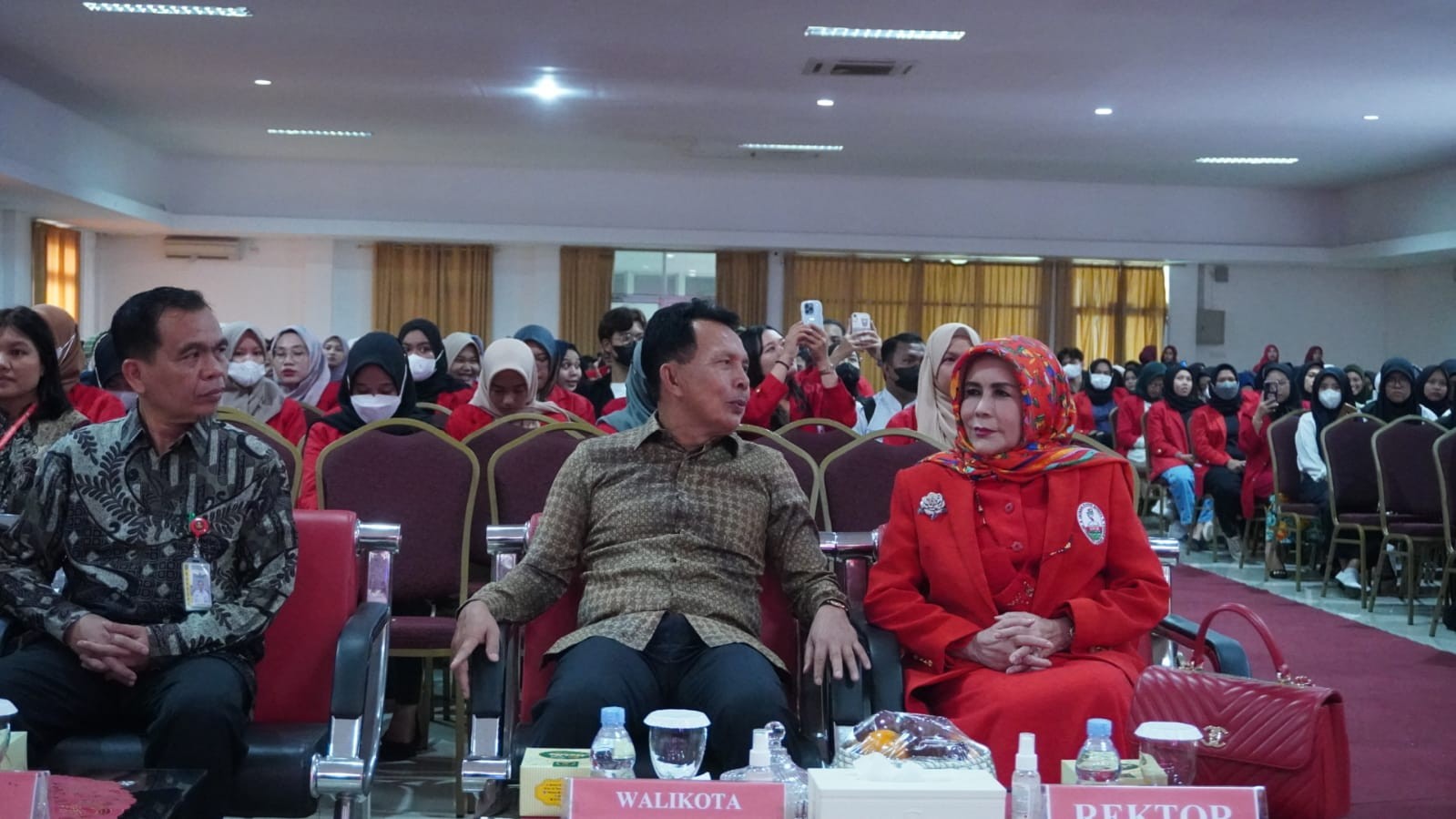 Universitas Kader Bangsa (UKB)