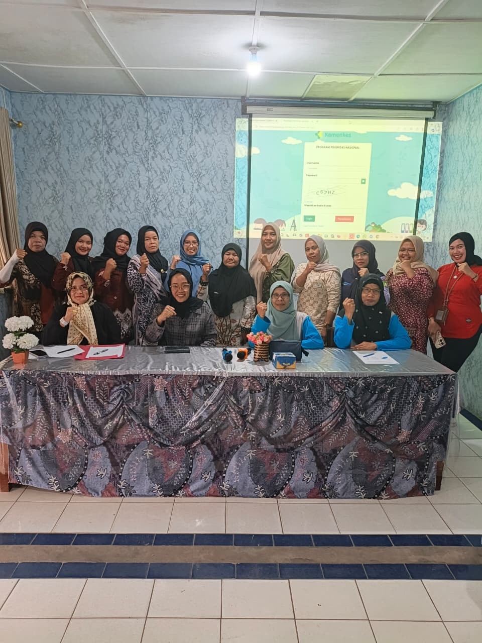 Pertemuan UKBM dan Pembahasan Komdat Di UPTD Puskesmas Cambai