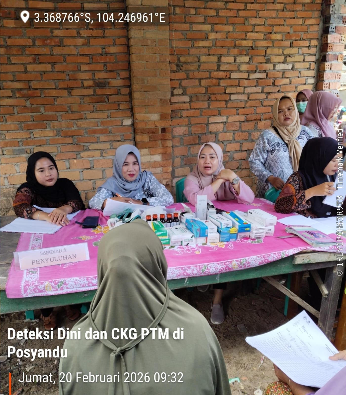 Deteksi dini dan Cek kesehatan gratis di Posyandu ILP Merpati Desa Muara Sungai